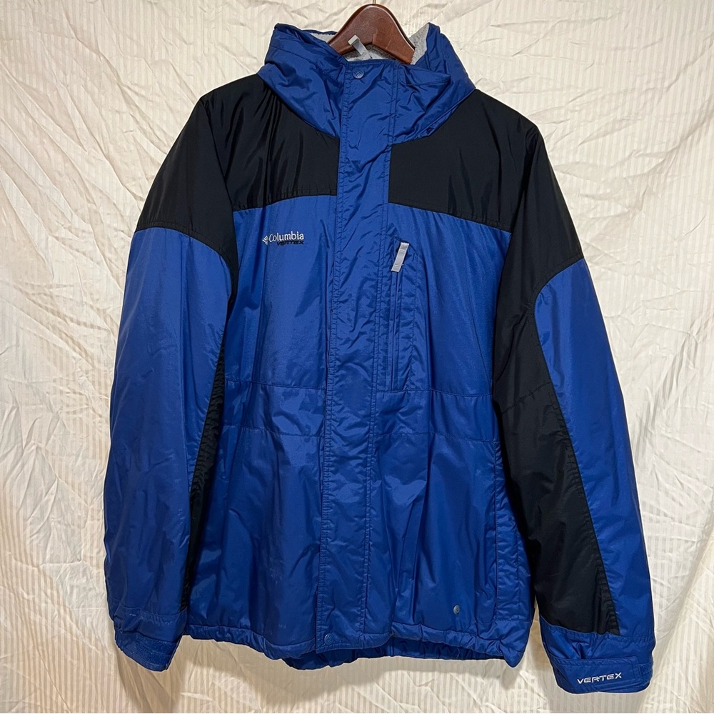 Columbia Men’s Two Tone Blue/ Black Hooded Waterproof Jacket